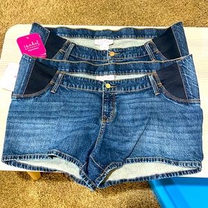 NWT - maternity shorts bundle